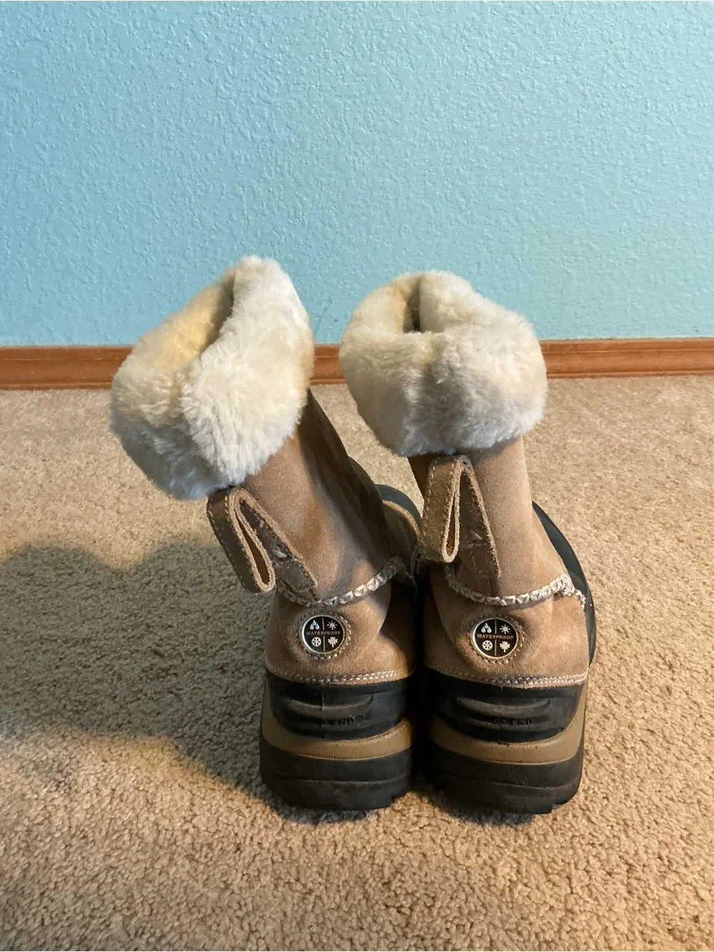 Lands' End Tan Suede and Black Winter Boot with Cream Faux-Fur Cuff